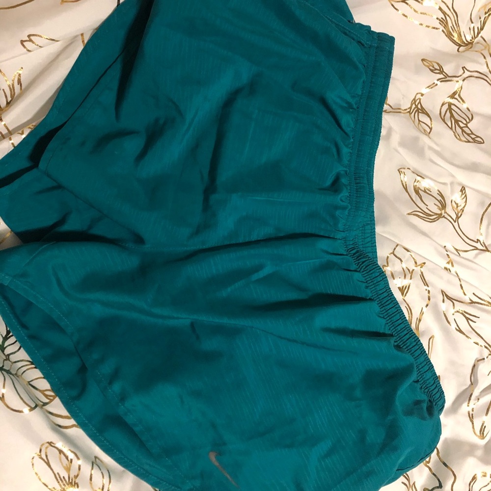 Nike tempo shorts